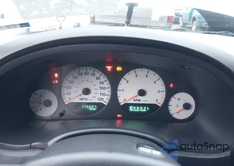 2005 Dodge Grand Caravan Sxt z USA, uszkodzony, nr VIN 2D8GP44L25R241921